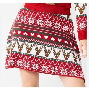 Born Famous Women Christmas Holiday Snowflake/Reindeer Sweater Mini Skirt Sz.Med